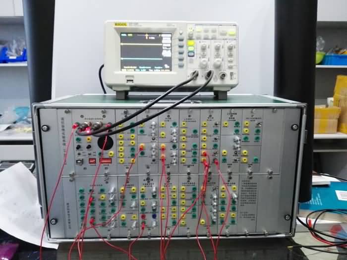 SG-2017A新型通信原理實(shí)驗(yàn)箱 SG-2017A新型通信原理實(shí)驗(yàn)箱